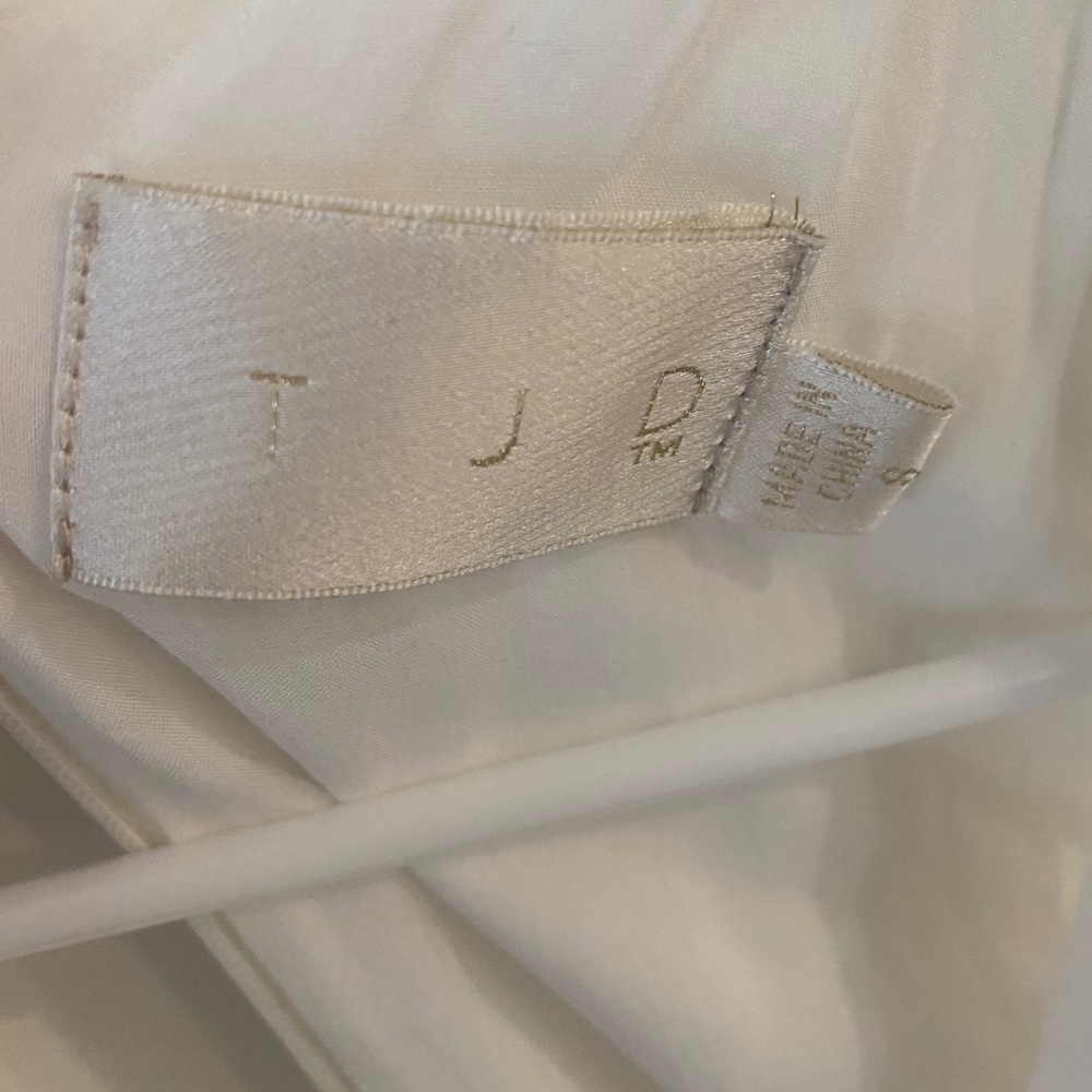 While wide leg jumpsuit - Picture 2 of 6